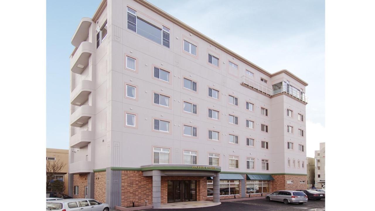 Hotel Laurel Shinhidaka Exteriör bild