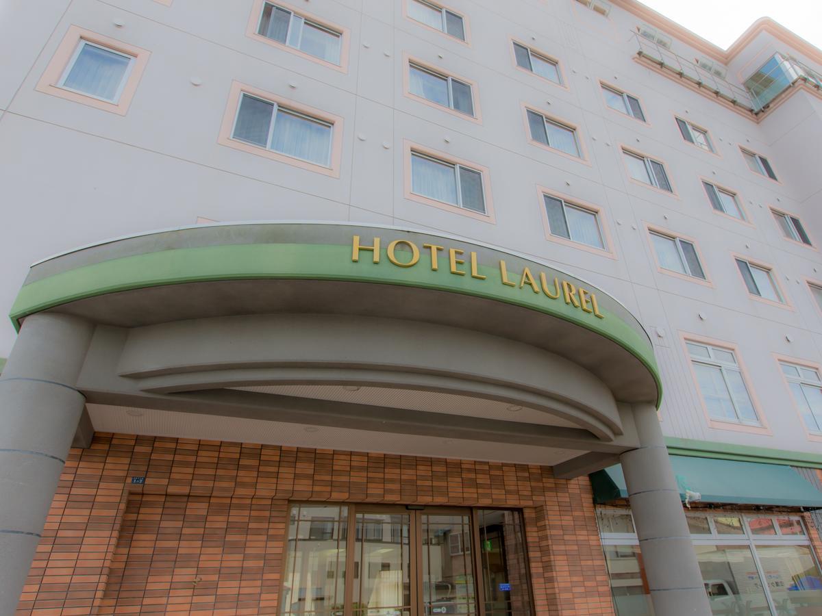 Hotel Laurel Shinhidaka Exteriör bild